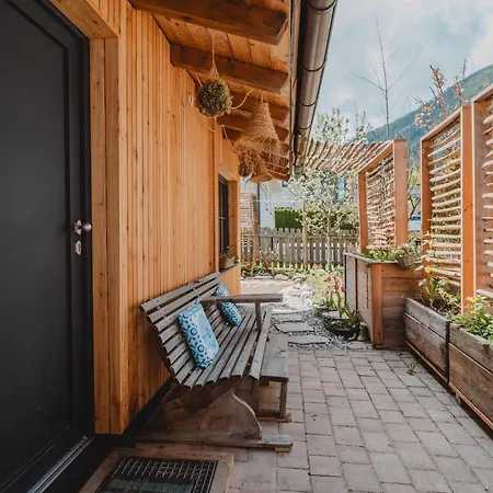 Apartment Garden *